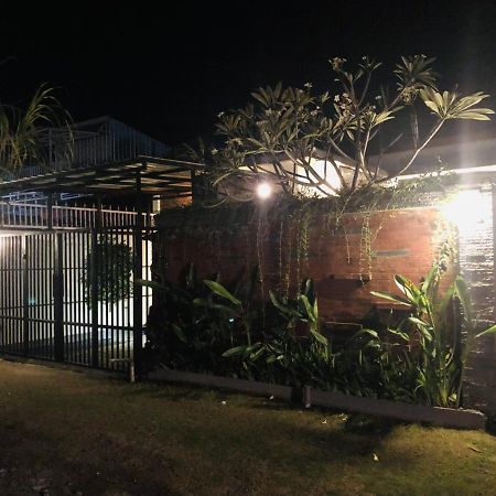 Villa Triyuna, Our Little Paradise Banjar  外观 照片